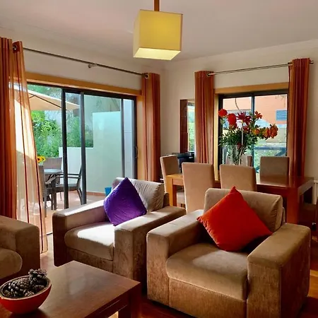 Condominio Parque Da Corcovada Nocleg ze śniadaniem *